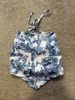 SHEIN Blue and White High-Waist Toile Print Women’s Shorts